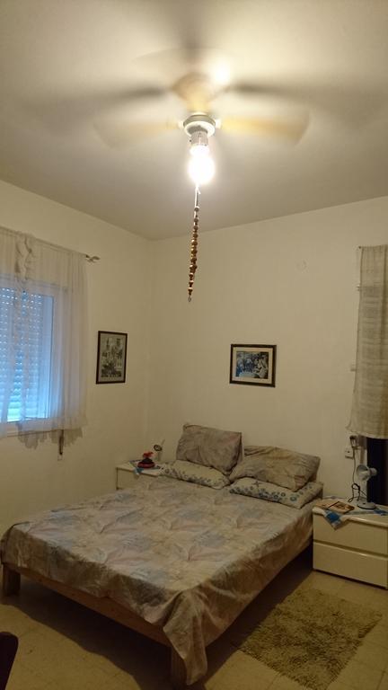 Апартаменты Stella Maris Hosting Хайфа Экстерьер фото